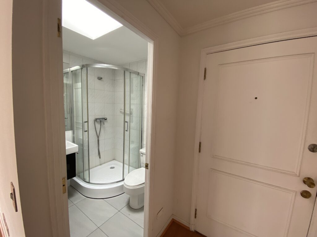 VIVE EN LAS LILAS EN UN DEPARTAMENTO CON GRAN TERRAZA