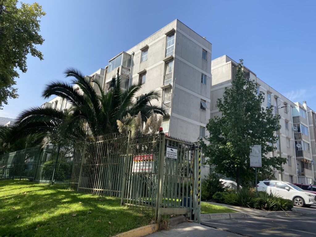 VIVE EN LAS CONDES SÚPER BIEN UBICADO
